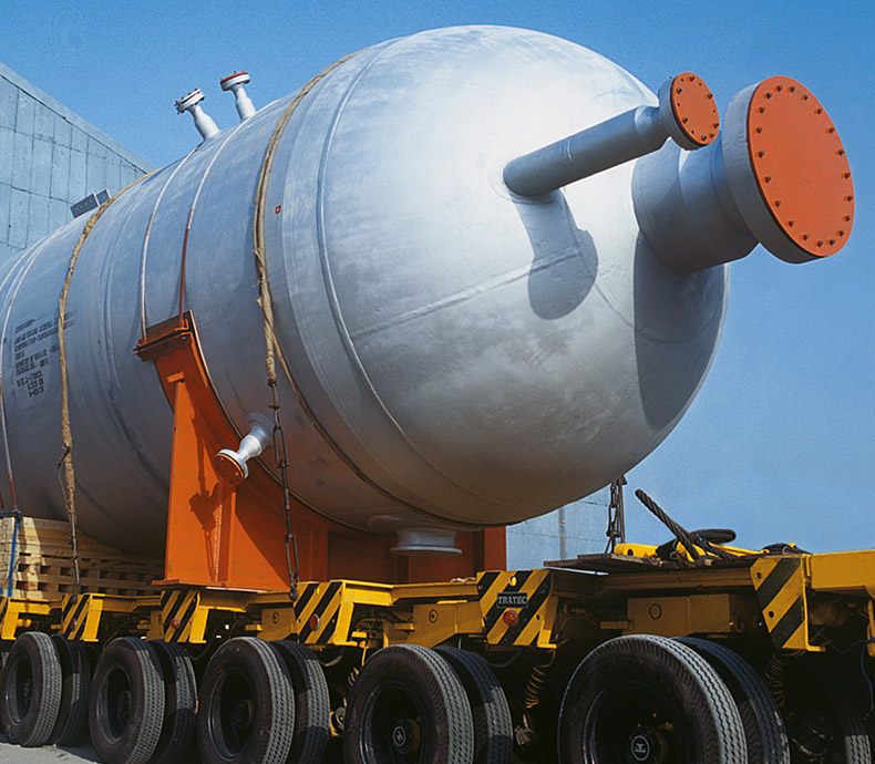 High-pressure-vessel-for-gas-plant
